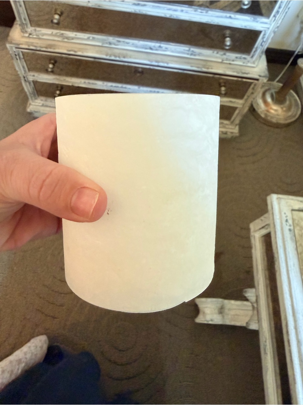 Alabaster pencil cup